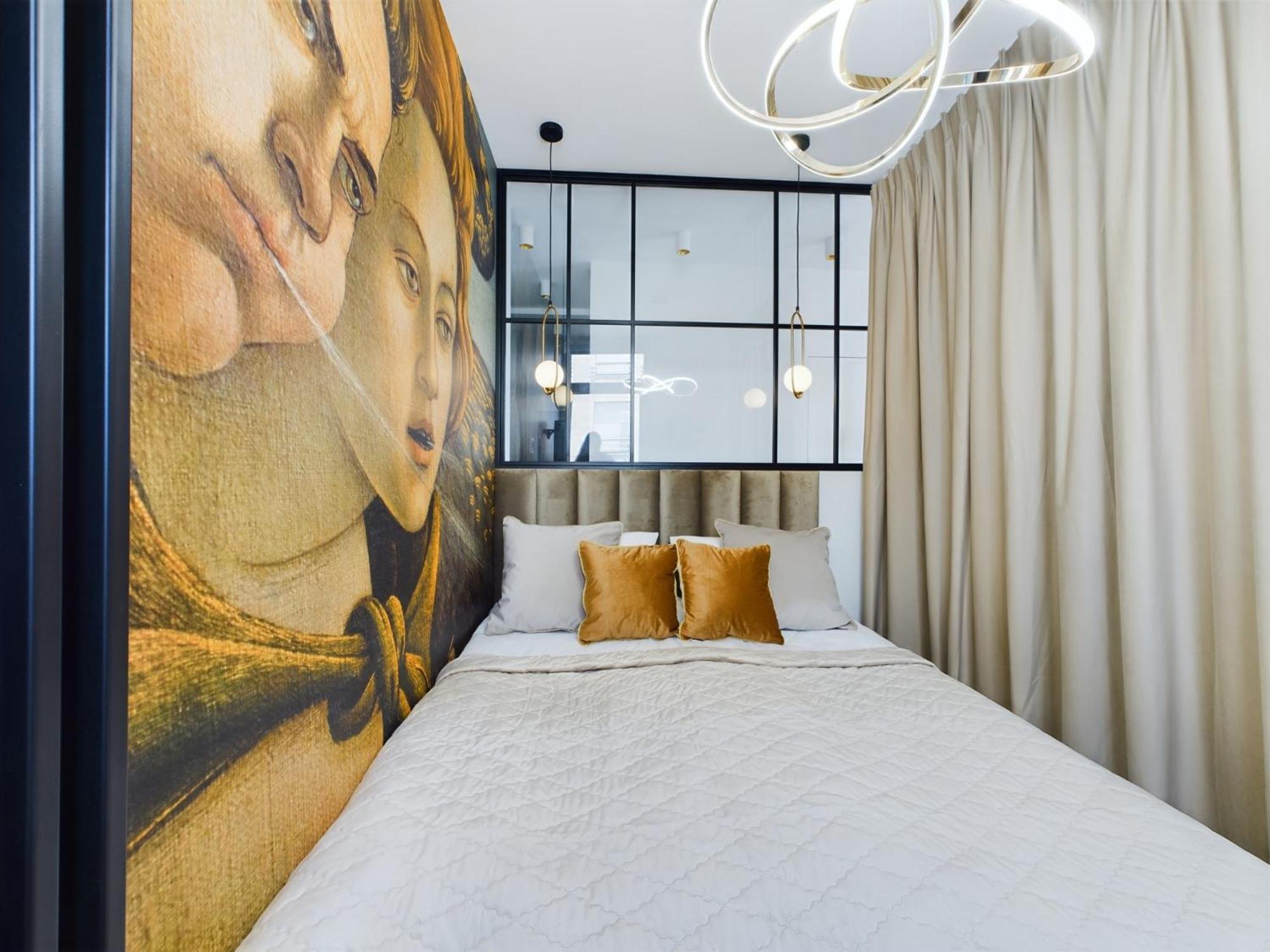 City Center Apartments Hoza By Noclegi Renters Warszawa Eksteriør billede