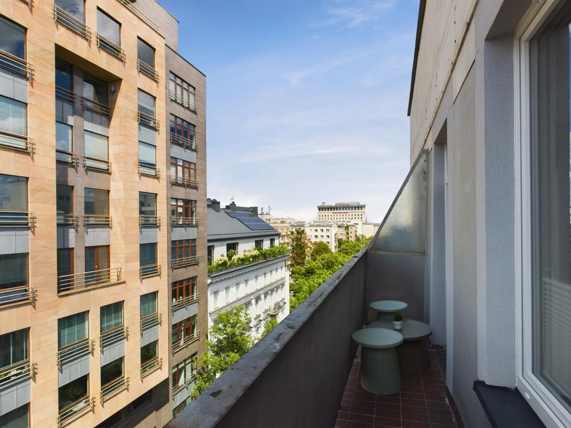 City Center Apartments Hoza By Noclegi Renters Warszawa Eksteriør billede