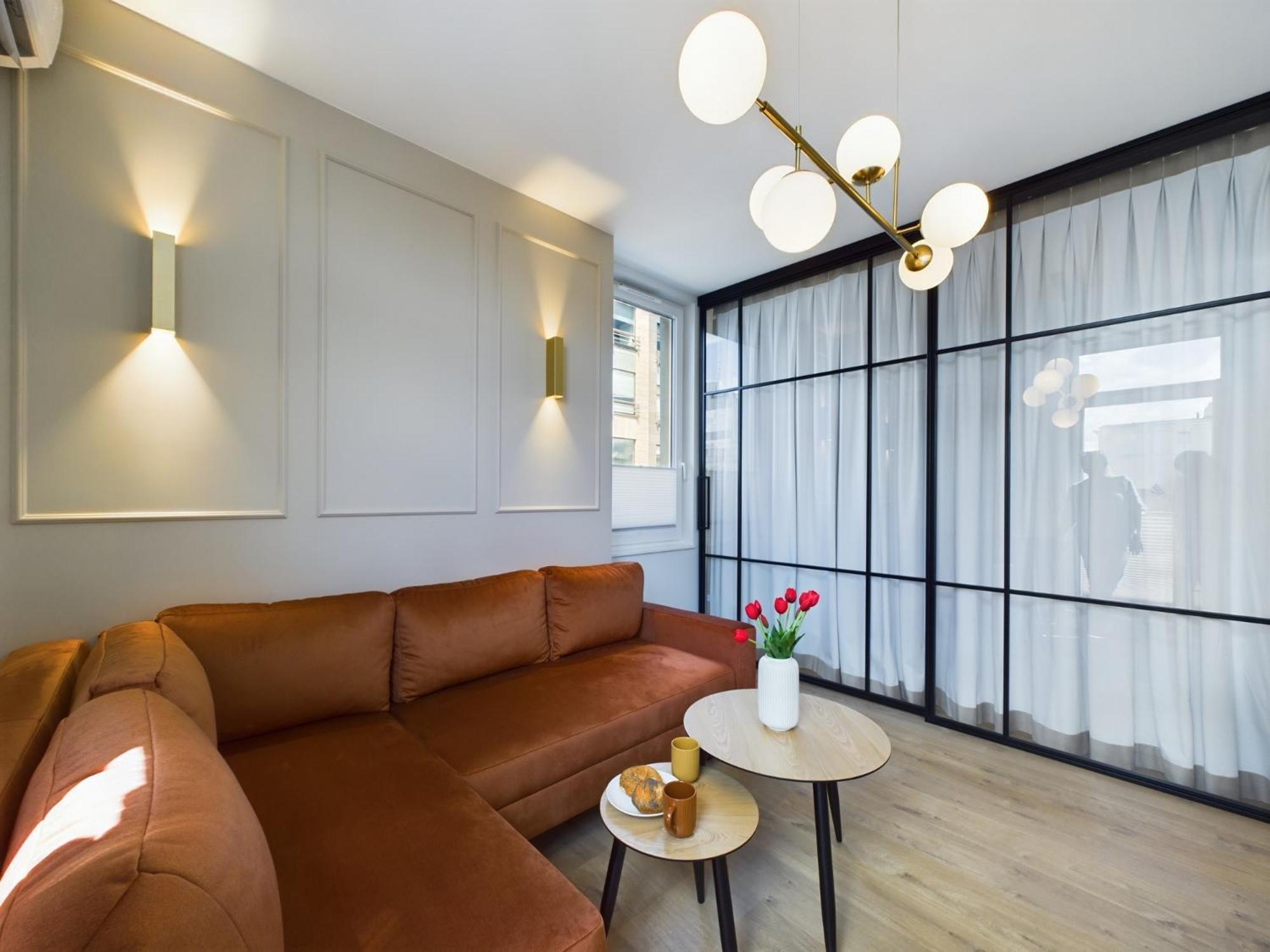 City Center Apartments Hoza By Noclegi Renters Warszawa Eksteriør billede